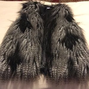 H&M faux fur vest